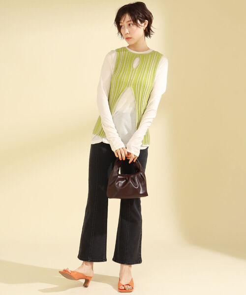 Ray BEAMS（レイビームス）の「Ray BEAMS / カーブ ステッチ ブラック デニム パンツ（デニムパンツ・レディース・ブラック・1/0）」の10枚目の写真