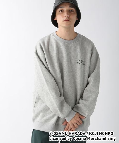 OSAMU GOODS（オサムグッズ）の「【OSAMU GOODS】コラボ裏起毛スウェットプリントクルー/256623（スウェット・メンズ・パープル/グレー系その他/グリーン/オフホワイト・LARGE/MEDIUM）」の13枚目の写真