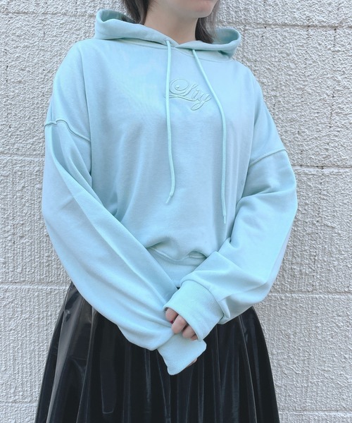 lilLilly(リルリリー)の「エンブロイダリーパーカー(パーカー・レディース・ホワイト/ブラック/ピンク/ミント・FREE)」の4枚目の写真