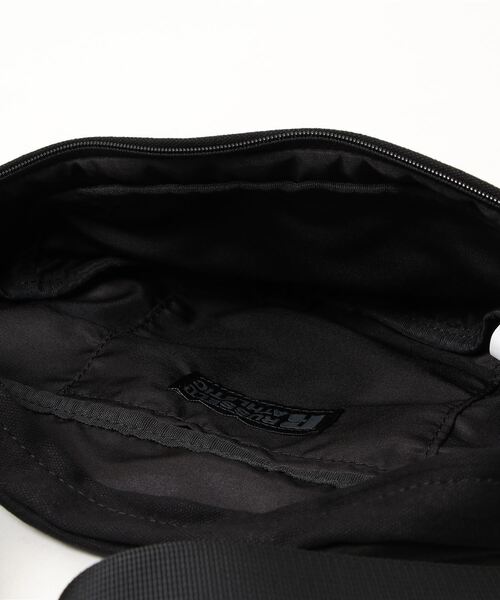 Russell Athletic（ラッセルアスレティック）の「RUSSELL ATHLETIC ラッセルアスレチック ウエストバッグ