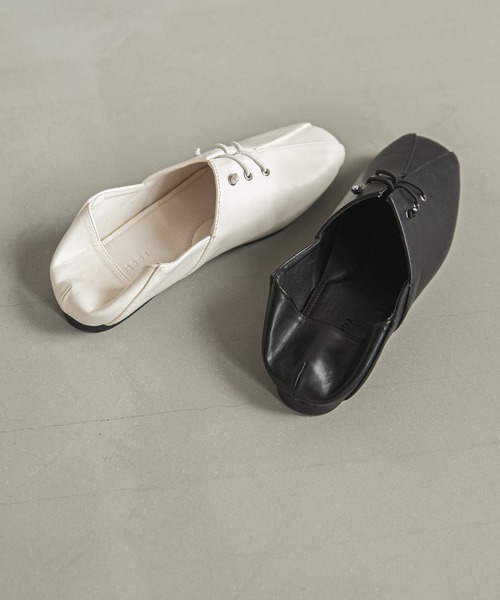 rectangle(レクタングル)の「レースアップバブーシュパンプス(パンプス・レディース・ブラック/アイボリー・23.5cm/24.5cm/23.0cm/24.0cm)」の18枚目の写真