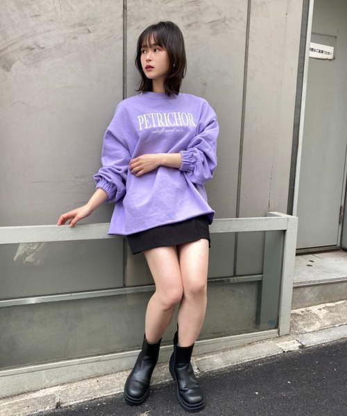 one after another NICE CLAUP（ワンアフターアナザーナイスクラップ）の「BIGロゴ刺しゅうスウェット（スウェット・レディース・グレー/オフホワイト/ラベンダー/オートミール・FREE）」の7枚目の写真