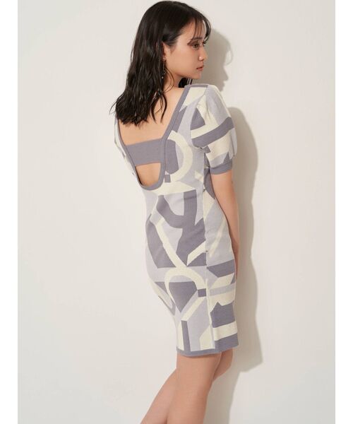 RESEXXY（リゼクシー）の「ニュアンスパターンニットワンピース（ワンピース・レディース・ブラック/ベージュ/ピンク/ブルー・FREE）」の5枚目の写真