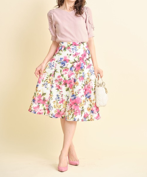 tocco closet（トッコ　クローゼット）の「フラワーレース装飾シアースリーブ切り替えリブカットプルオーバー（Tシャツ/カットソー・レディース・ネイビー/ピンク系その他・M）」の5枚目の写真