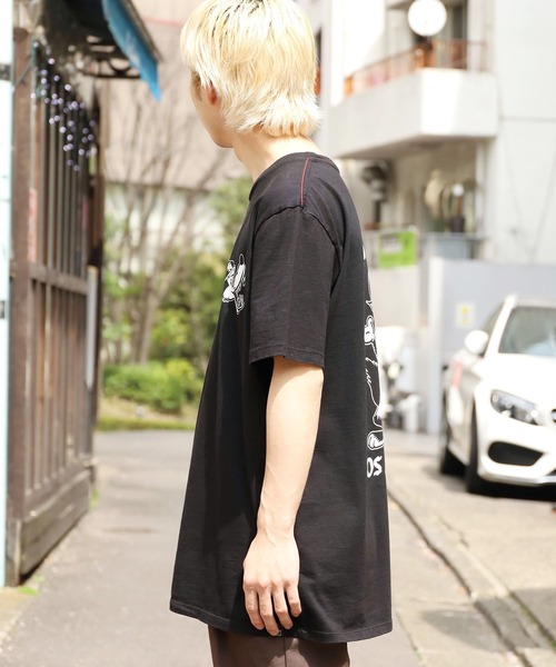 WOLVES KILL SHEEP(ウルヴスキルシープ)の「WOLVES KILL SHEEP/ウルブスキルシープ BAD WOLF SS T-SHIRT ウルフプリントTシャツ(Tシャツ/カットソー・メンズ・ブラック/ホワイト・M/L/XL)」の3枚目の写真