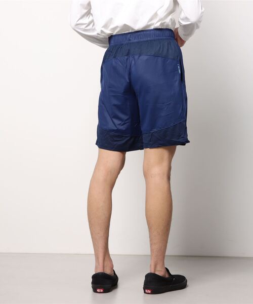 UNDER ARMOUR（アンダーアーマー）の「アンダーアーマー  UA Iso-chill Short（その他パンツ・メンズ・ブラック/ネイビー・3L/S/L/M/LL）」の3枚目の写真