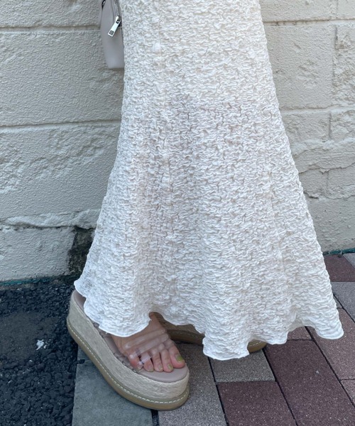 archives（アルシーヴ）の「クラッシュジャガードタイトマーメイドスカート（スカート・レディース・ブラック/イエロー/ブルー/アイボリー・MEDIUM）」の12枚目の写真