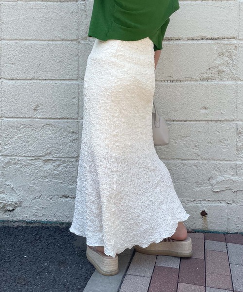 archives（アルシーヴ）の「クラッシュジャガードタイトマーメイドスカート（スカート・レディース・ブラック/イエロー/ブルー/アイボリー・MEDIUM）」の13枚目の写真