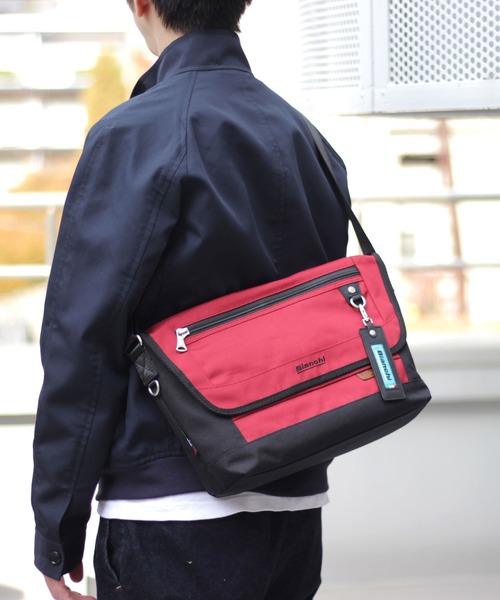 Bianchi（ビアンキ）の「Bianchi ビアンキ メッセンジャーバッグ LBRY-02（ショルダーバッグ・メンズ・ネイビー/ブラック/レッド・ONE SIZE）」の10枚目の写真