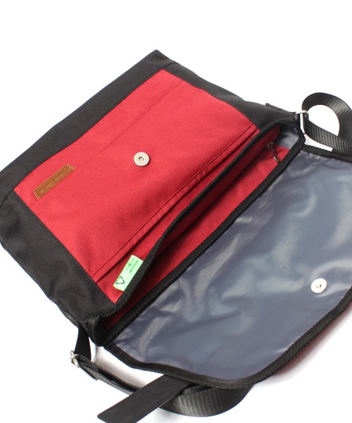 Bianchi（ビアンキ）の「Bianchi ビアンキ メッセンジャーバッグ LBRY-02（ショルダーバッグ・メンズ・ネイビー/ブラック/レッド・ONE SIZE）」の20枚目の写真