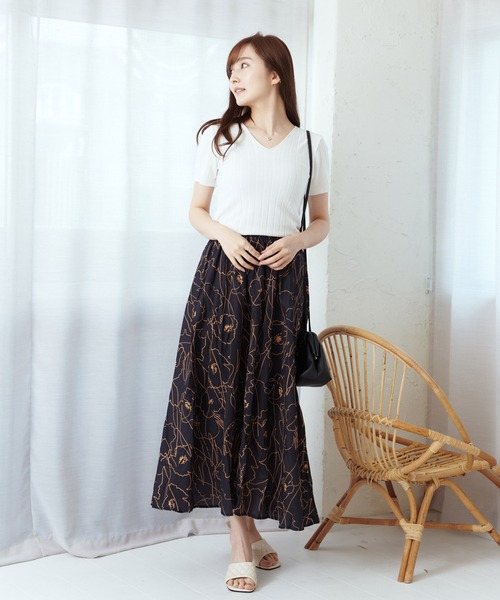 Lamoa（ラモア）の「Lamoa/Vネック 半袖 ベーシック リブトップス（Tシャツ/カットソー・レディース・ホワイト/ブラック/ピンク/イエロー/オレンジ/ブルー/グリーン/アイボリー・FREE）」の14枚目の写真