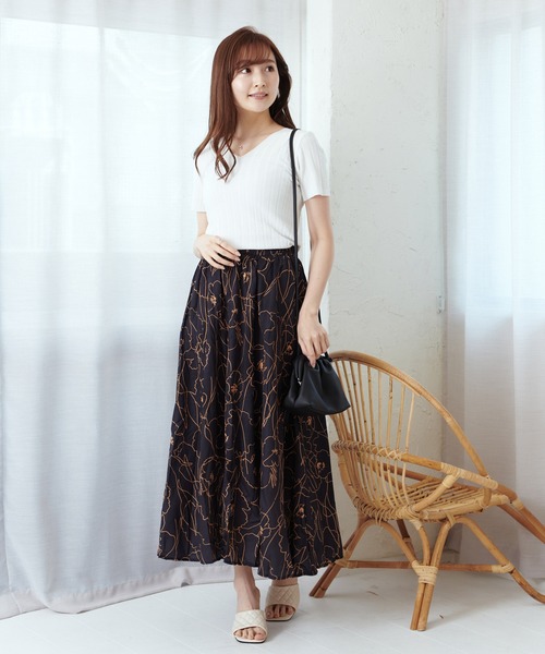 Lamoa（ラモア）の「Lamoa/Vネック 半袖 ベーシック リブトップス（Tシャツ/カットソー・レディース・ホワイト/ブラック/ピンク/イエロー/オレンジ/ブルー/グリーン/アイボリー・FREE）」の15枚目の写真