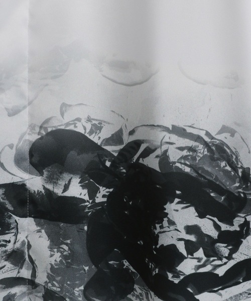 HARE（ハレ）の「フラワーラッププリントシャツ(HARE)（シャツ/ブラウス・メンズ・ブラック/オフホワイト・SMALL/MEDIUM）」の5枚目の写真