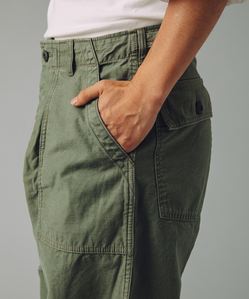 JOURNAL STANDARD（ジャーナルスタンダード）の「【VSシリーズ】 バックサテンベイカー バルーンパンツ（カーゴパンツ・メンズ・カーキ・MEDIUM/LARGE）」の9枚目の写真