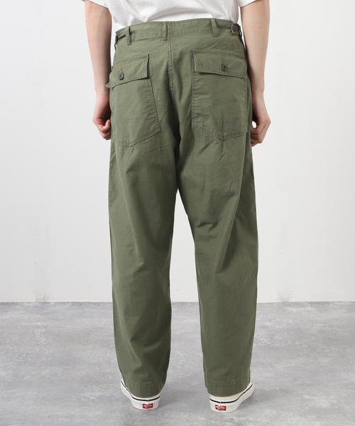 JOURNAL STANDARD（ジャーナルスタンダード）の「【VSシリーズ】 バックサテンベイカー バルーンパンツ（カーゴパンツ・メンズ・カーキ・MEDIUM/LARGE）」の22枚目の写真