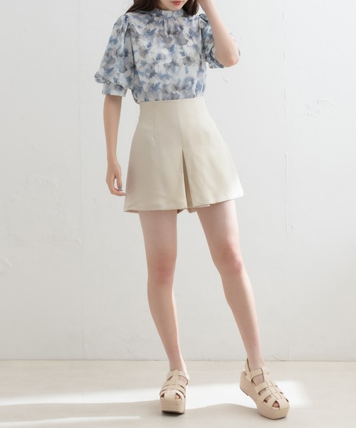 OLIVE des OLIVE(オリーブデオリーブ)の「ボックスプリーツショートパンツ(その他パンツ・レディース・キャメル/ブラック/アイボリー・FREE)」の4枚目の写真