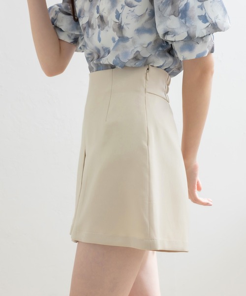 OLIVE des OLIVE(オリーブデオリーブ)の「ボックスプリーツショートパンツ(その他パンツ・レディース・キャメル/ブラック/アイボリー・FREE)」の8枚目の写真