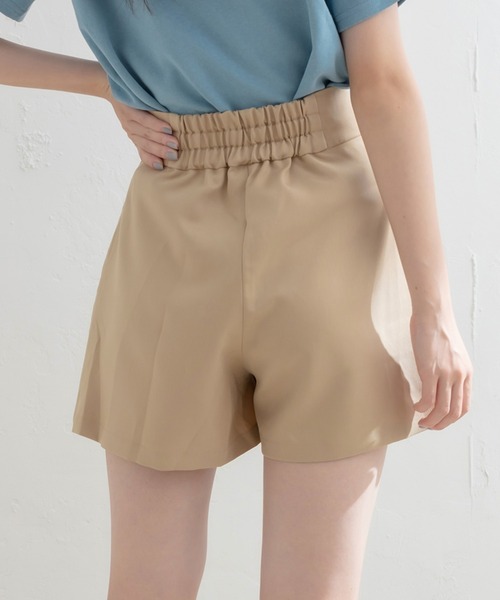 OLIVE des OLIVE(オリーブデオリーブ)の「ボックスプリーツショートパンツ(その他パンツ・レディース・キャメル/ブラック/アイボリー・FREE)」の21枚目の写真