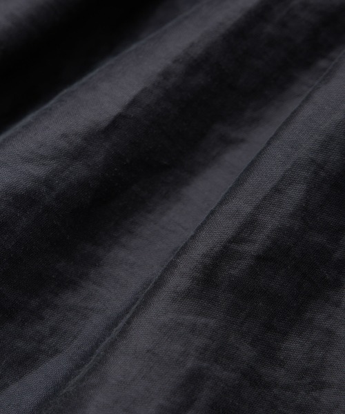 ROPE'（ロペ）の「前後2WAYシャーリングカラーブラウス（シャツ/ブラウス・レディース・ブラック/ダークブラウン/パープル/ベージュ・38）」の17枚目の写真