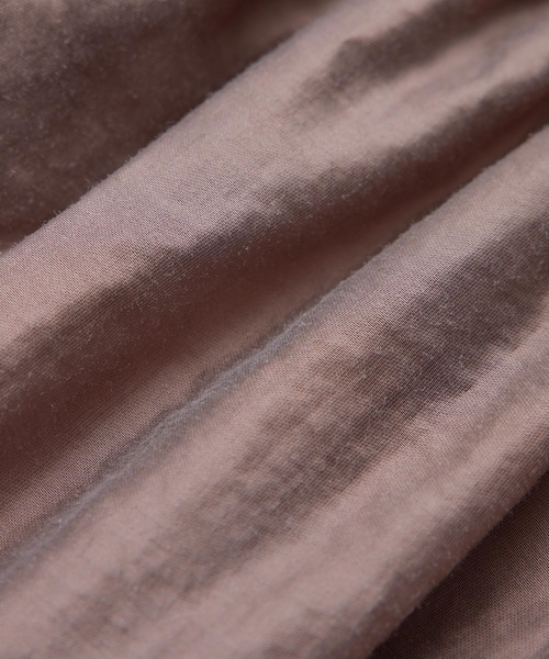 ROPE'（ロペ）の「前後2WAYシャーリングカラーブラウス（シャツ/ブラウス・レディース・ブラック/ダークブラウン/パープル/ベージュ・38）」の15枚目の写真