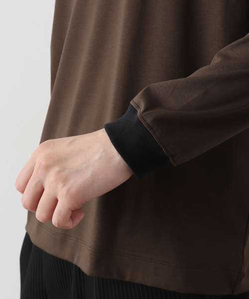 EDIFICE LA BOUCLE（エディフィスラブークル）の「【LA BOUCLE / ラブークル】アルビニスタスムース クルーネック 長袖Tシャツ（Tシャツ/カットソー・メンズ・ブラウン/レッド/グリーン/アイボリー・1/2）」の17枚目の写真