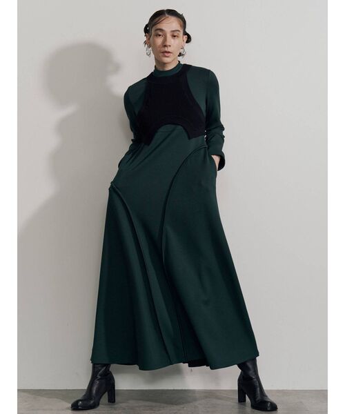 UN3D.（アンスリード）の「ニットベストフレアワンピースセット