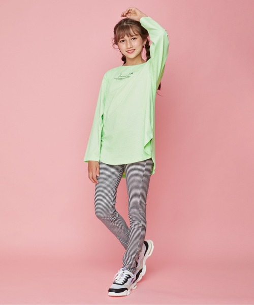 JENNI love（ジェニィラブ）の「ラウンドヘムスリットロング丈ロンT（Tシャツ/カットソー・キッズ・オフホワイト/グレー/ミント・130cm/150cm/140cm/160cm）」の12枚目の写真