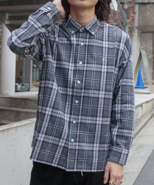 GLOSTER（グロスター）の「【GLOSTER ROAD/グロスターロード】フレンチブルドッグ ボタンダウン ネルチェックシャツ（シャツ/ブラウス・メンズ・ブラック系その他/グリーン系その他/ブルー系その他/レッド系その他・M/L/XL）」の2枚目の写真