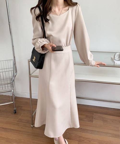 ECLIN（エクラン）の「バックリボンマーメイドロングワンピース（ワンピース・レディース・ブラック/ダークブラウン/ベージュ・FREE）」の8枚目の写真