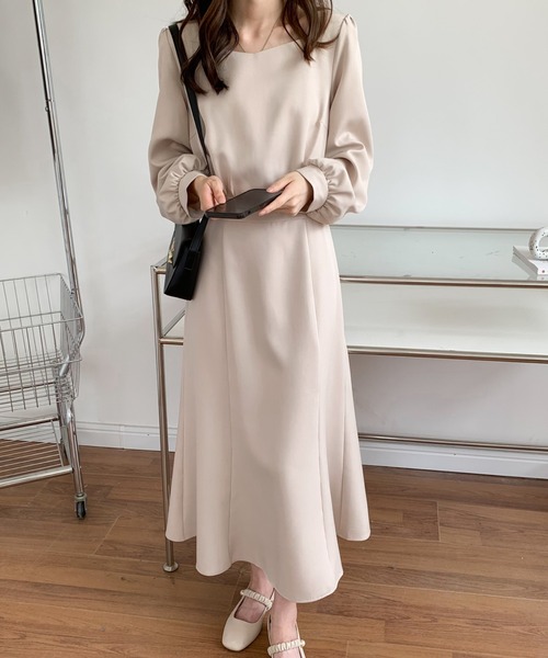 ECLIN（エクラン）の「バックリボンマーメイドロングワンピース（ワンピース・レディース・ブラック/ダークブラウン/ベージュ・FREE）」の21枚目の写真