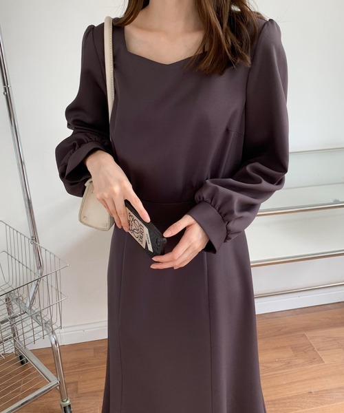 ECLIN（エクラン）の「バックリボンマーメイドロングワンピース（ワンピース・レディース・ブラック/ダークブラウン/ベージュ・FREE）」の7枚目の写真