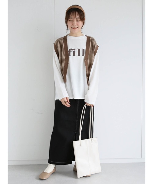 ehka sopo(エヘカソポ)の「フロッキーロゴTシャツ(Tシャツ/カットソー・レディース・ベージュ/オフホワイト/チャコール・フリ-)」の19枚目の写真