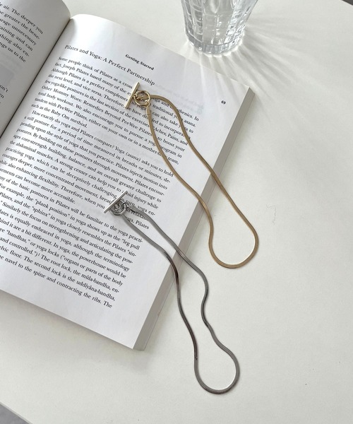 prose verse（プロズヴェール）の「ショートスネークネックレス（その他ヘアアクセサリー・レディース・シルバー/ゴールド・ﾌﾘ-）」の7枚目の写真