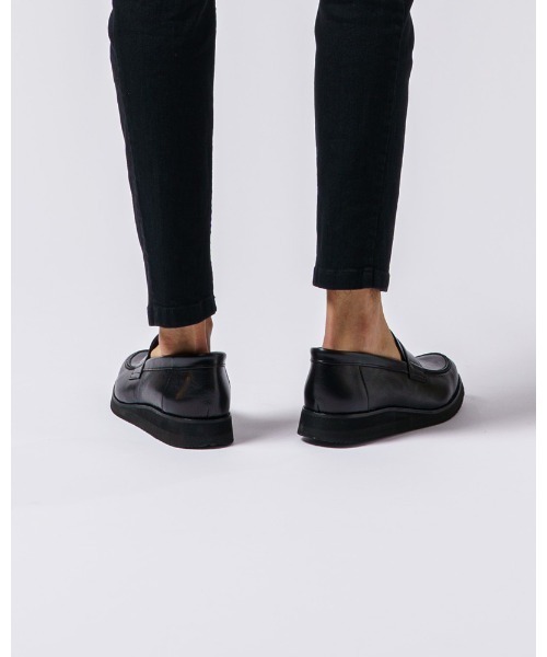 wjk（ダヴルジェイケイ）の「loafer sneakers（ローファー