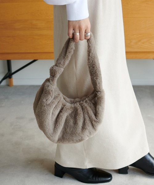 ノットハンドルファーバッグ