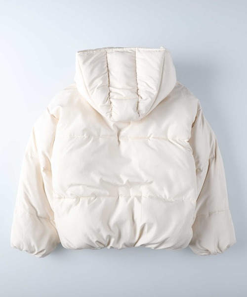 HONEYSUCKLE ROSE（ハニーサックルローズ）の「【HONEYSUCKLE ROSE】ショート中綿ジャケット（ブルゾン・レディース・オフホワイト/ベージュ/ブラック・M/L）」の6枚目の写真