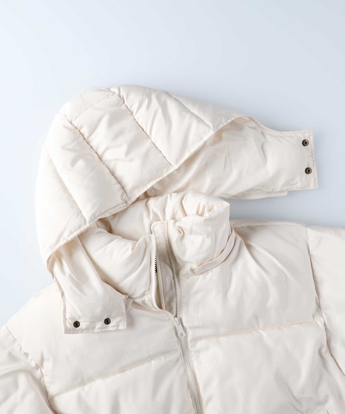 HONEYSUCKLE ROSE（ハニーサックルローズ）の「【HONEYSUCKLE ROSE】ショート中綿ジャケット（ブルゾン・レディース・オフホワイト/ベージュ/ブラック・M/L）」の4枚目の写真