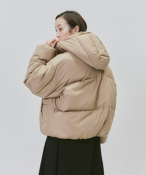 HONEYSUCKLE ROSE（ハニーサックルローズ）の「【HONEYSUCKLE ROSE】ショート中綿ジャケット（ブルゾン・レディース・オフホワイト/ベージュ/ブラック・M/L）」の14枚目の写真