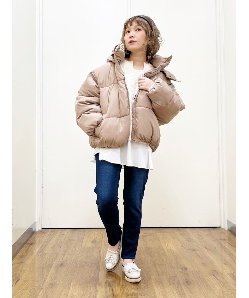 HONEYSUCKLE ROSE（ハニーサックルローズ）の「【HONEYSUCKLE ROSE】ショート中綿ジャケット（ブルゾン・レディース・オフホワイト/ベージュ/ブラック・M/L）」の16枚目の写真