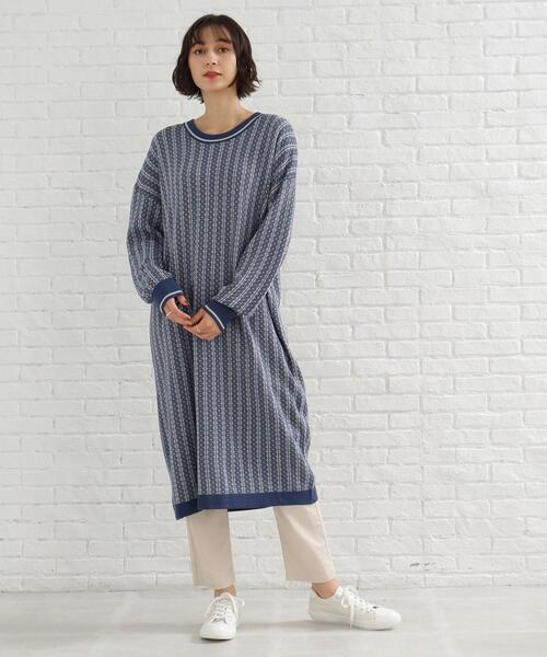 SHOO・LA・RUE(シューラルー)の「◆ストンとしたゆるシルエット!レトロ柄 ジャカード ワンピース(ワンピース・レディース・ベージュ系その他2/ブラック系3/ブルー系3・00)」の14枚目の写真