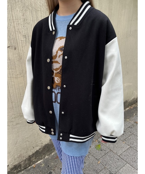 WC（ダブル シー）の「ラインスタジャン（スタジャン・レディース・ブラック/オレンジ/サックスブルー・FREE）」の4枚目の写真