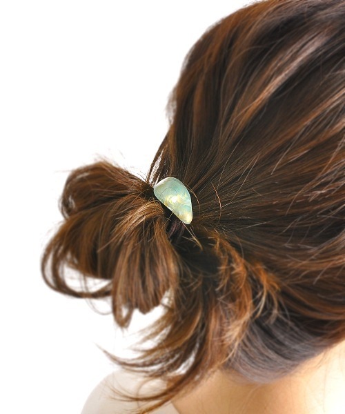 Mayree（メイリー）の「【resonance】マーブル 三角 ヘアゴム（ヘアゴム・レディース・グレー/グリーン/パープル/オレンジ・FREE）」の3枚目の写真