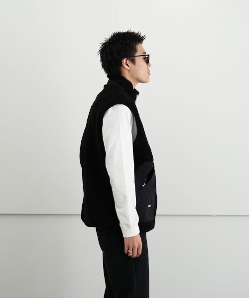 アルテアントワープ　ダウンベスト Arte Antwerp（アルテアントワープ）の「Arte Antwerp vince sherpa