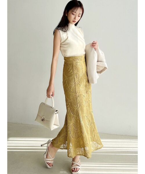 RESEXXY（リゼクシー）の「【WEB限定】カットワークレースマーメイドスカート（スカート・レディース・ブルー/ブラック/マスタード・FREE）」の7枚目の写真