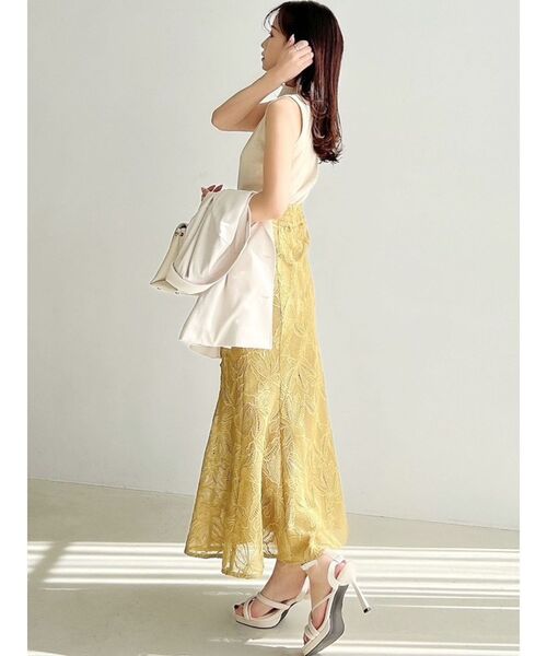 RESEXXY（リゼクシー）の「【WEB限定】カットワークレースマーメイドスカート（スカート・レディース・ブルー/ブラック/マスタード・FREE）」の8枚目の写真