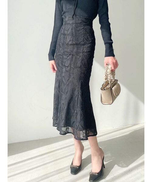 RESEXXY（リゼクシー）の「【WEB限定】カットワークレースマーメイドスカート（スカート・レディース・ブルー/ブラック/マスタード・FREE）」の13枚目の写真