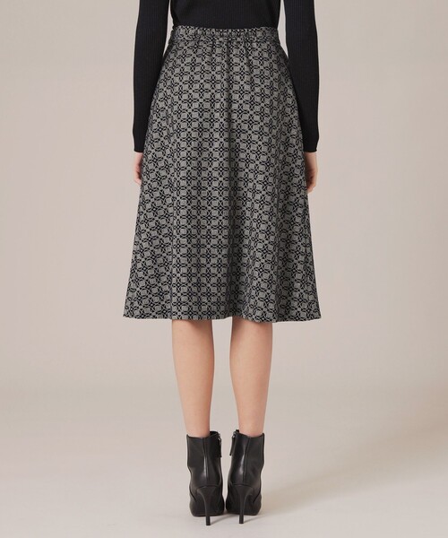 MACKINTOSH LONDON(マッキントッシュ ロンドン)の「フロッキーアンドリュープリントスカート(スカート・レディース・ネイビー・36/38)」の2枚目の写真