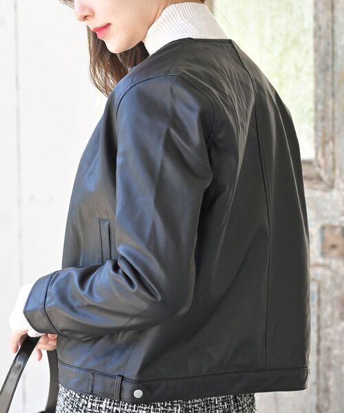 rps(アールピーエス)の「ノーカラーライダースジャケット(ライダースジャケット・レディース・ベージュ/ブラック/アイボリー・M/フリー)」の17枚目の写真