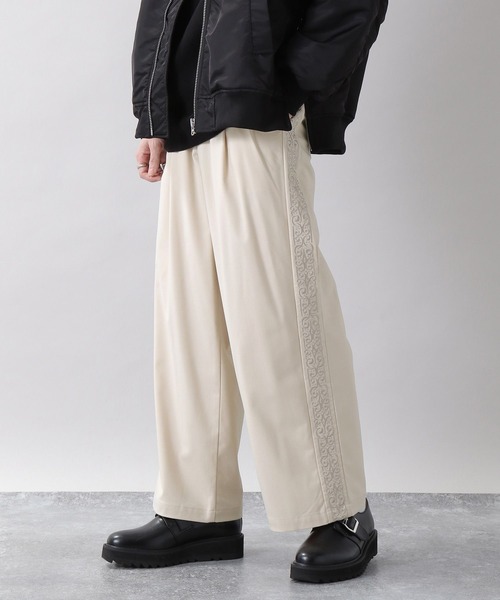 RAGEBLUE(レイジブルー)の「ジャガード刺繍ラインワイドパンツ(スラックス・メンズ・ホワイト/グリーン/グレー/ブラック・SMALL/MEDIUM/LARGE)」の9枚目の写真