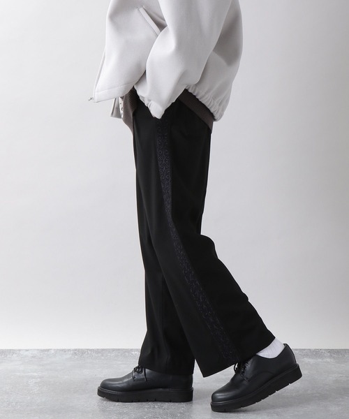 RAGEBLUE（レイジブルー）の「ジャガード刺繍ラインワイドパンツ